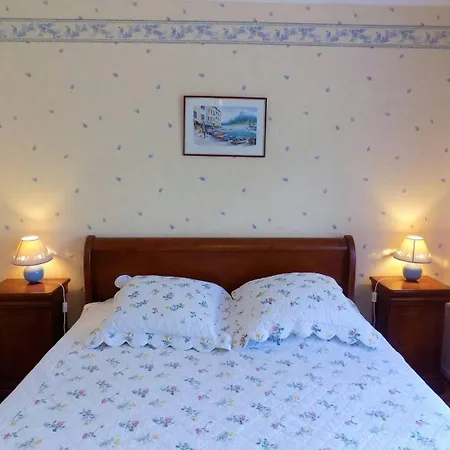 Sur Gironde - Maison Annees 70 - Centre-ville - Plage Des Nonnes *