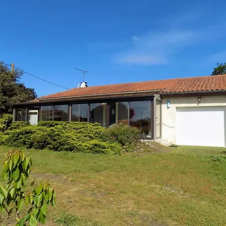 Sur Gironde - Maison Annees 70 - Centre-ville - Plage Des Nonnes Villa Meschers-sur-Gironde